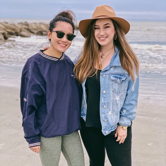 Meet your Posher, Haley - Picture 2 of 3